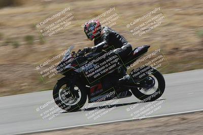 media/Apr-20-2025-AHRMA (Sun) [[393a79c373]]/Race/Group 8/Turn 4b/